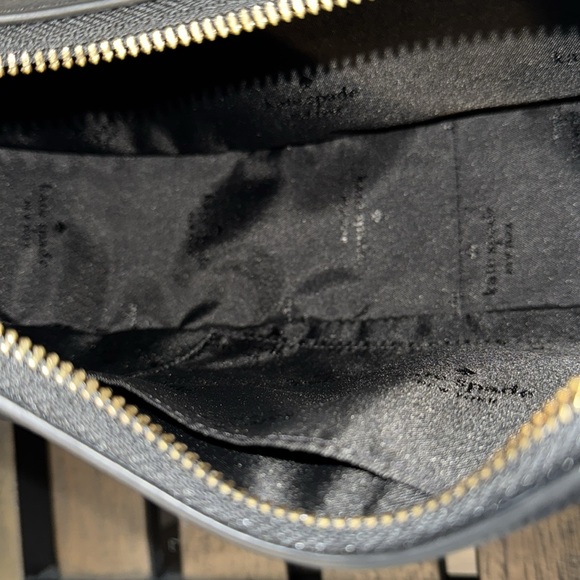 Kate Spade ♠️ purse - Picture 6 of 8
